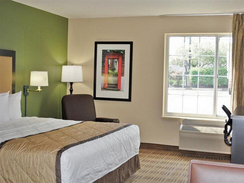 Extended Stay America Suites - Milwaukee - Brookfield Bagian luar foto