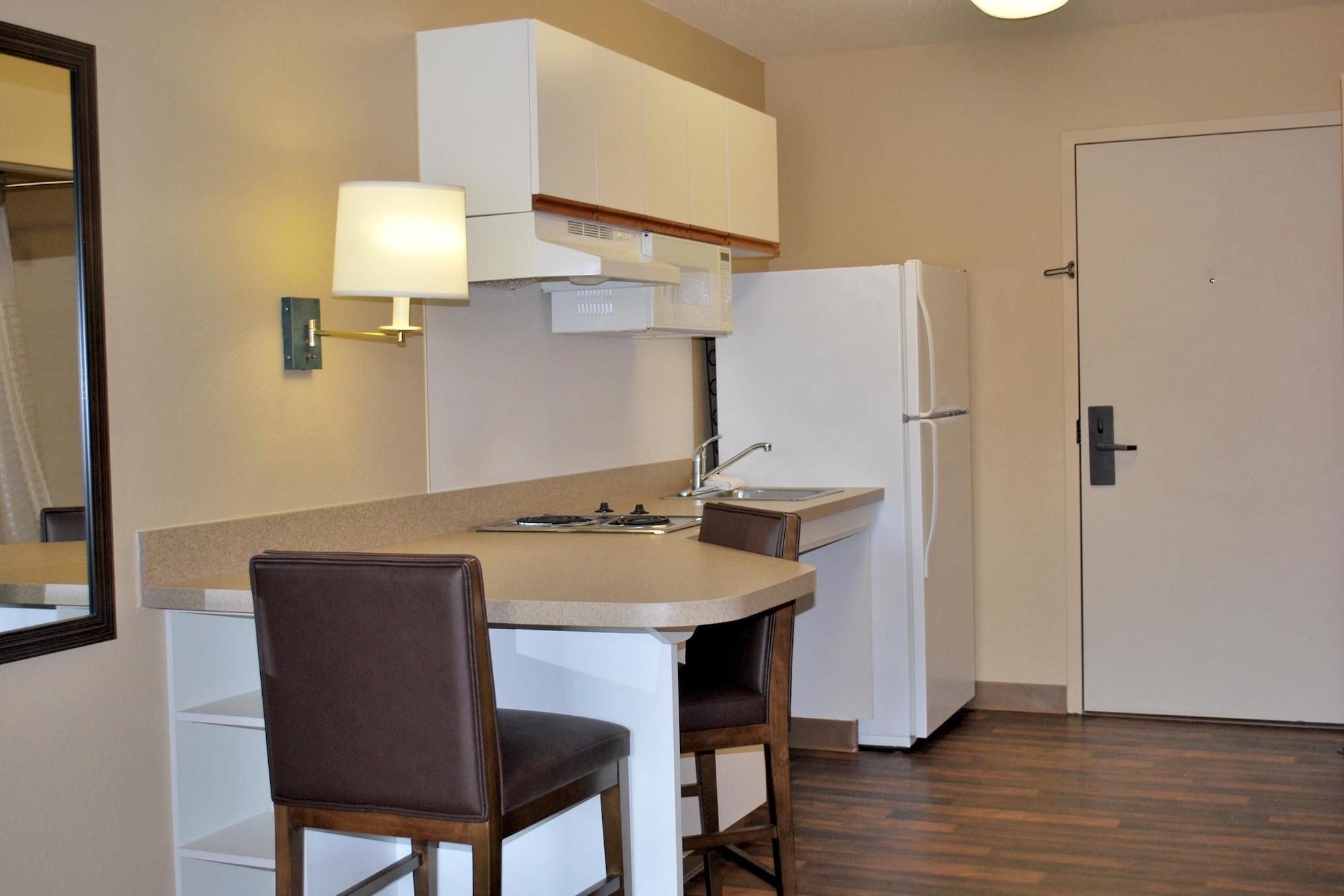 Extended Stay America Suites - Milwaukee - Brookfield Bagian luar foto