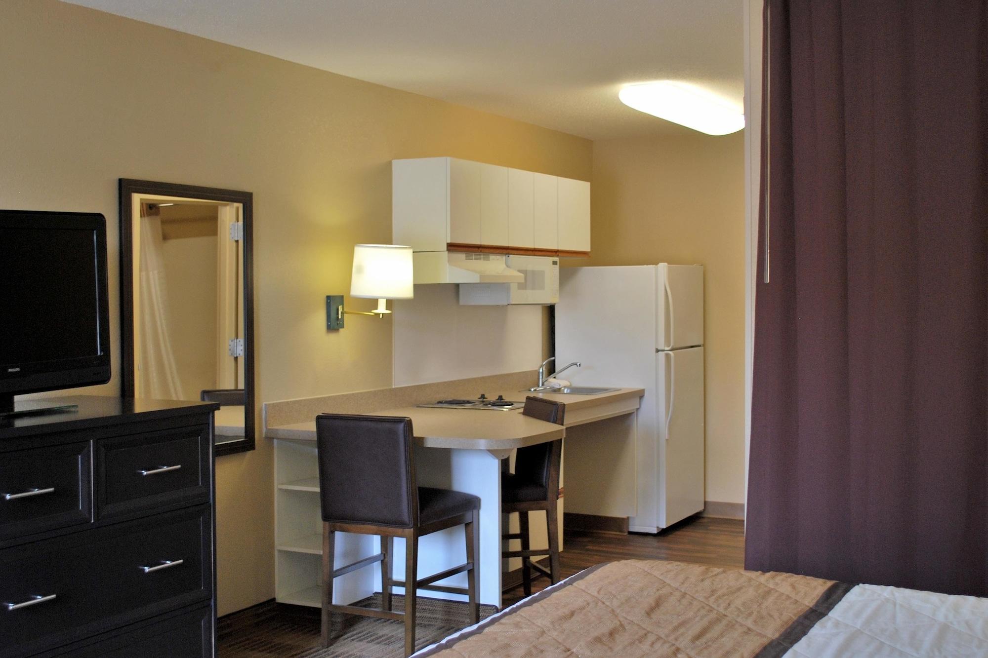 Extended Stay America Suites - Milwaukee - Brookfield Bagian luar foto